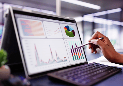 El viaje del dato: De la recolección al conocimiento accionable.